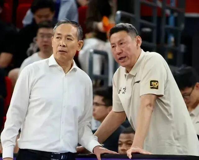 追梦:大逆转可能毁掉马刺未来,或没机会夺冠