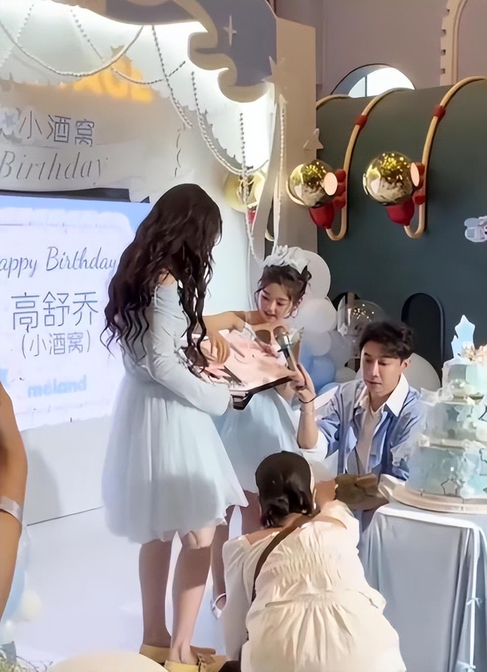 好博体育绝妙，湖人队新阵容被NBA评论员比尔·西蒙斯起绰号“Snowtime”