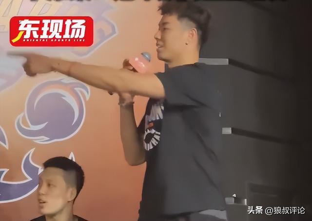 尼克斯夺冠庆典狂欢,NBA史上最大客场派对