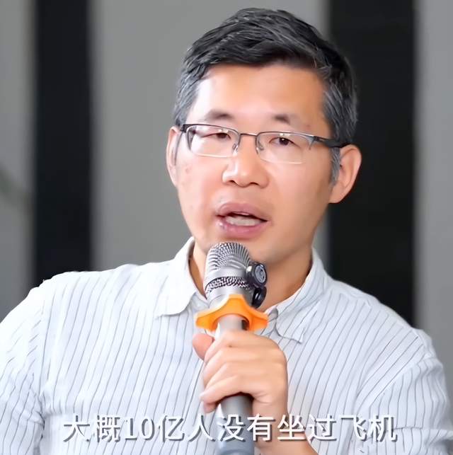 好博体育尽管哈登受到了轻罪指控,但这并不会有限的他与骑士的合同谈判?