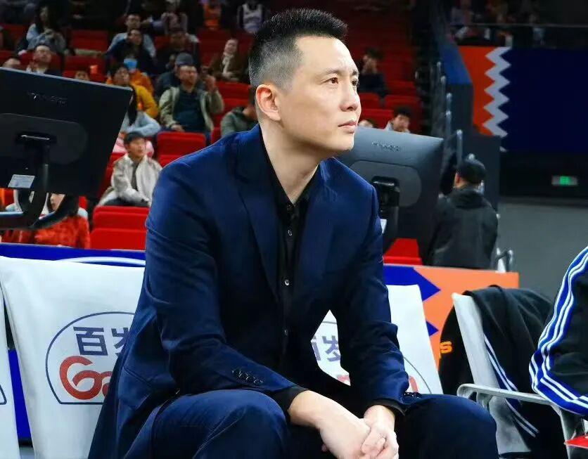 不破不立!文班自我激励:乔丹、詹姆斯早年同样如此,我绝不认输