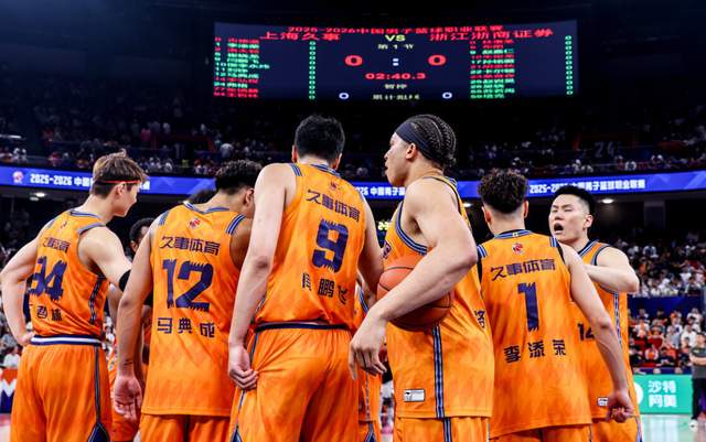 好博体育尼克斯夺冠将登吉米今夜秀