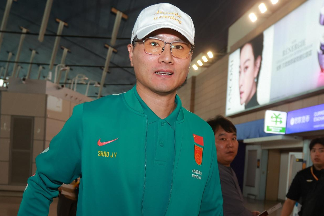 太强了!总决赛场均32.6分,又一名二轮秀拿到FMVP,上一位是他