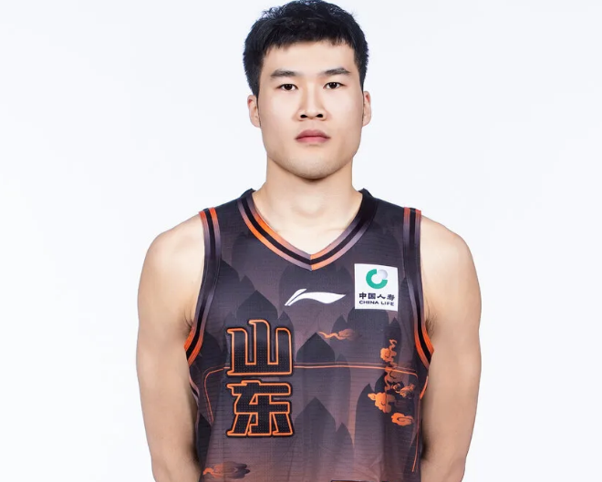 索贝尔复出改变雷霆休赛期引援方向