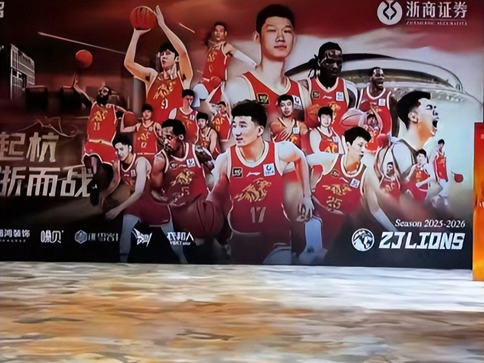 韦德亲历尼克斯29分逆转：整座纽约都在沸腾