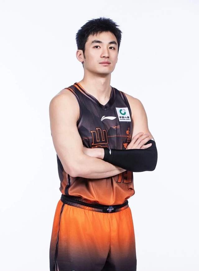 好博体育NBA总决赛G5直播:尼克斯3