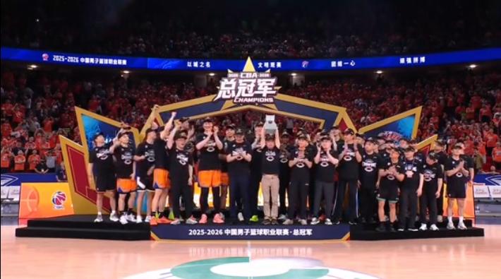 尼克斯27年复仇圆梦,尤因:当年是邓肯的派对,今晚是我们的