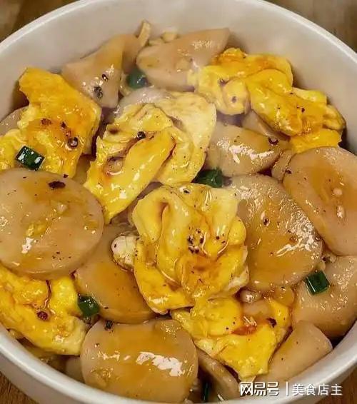 灰熊有机会在下赛季迎来蜕变,但他们首先要解决莫兰特的问题?