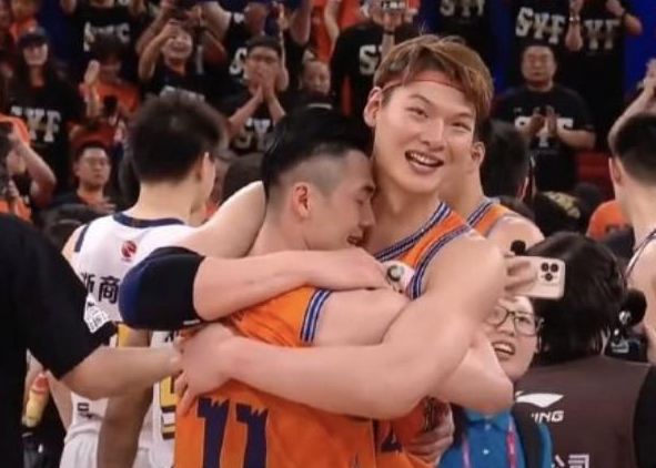 好博体育好莱坞女星观战NBA总决G5引热议