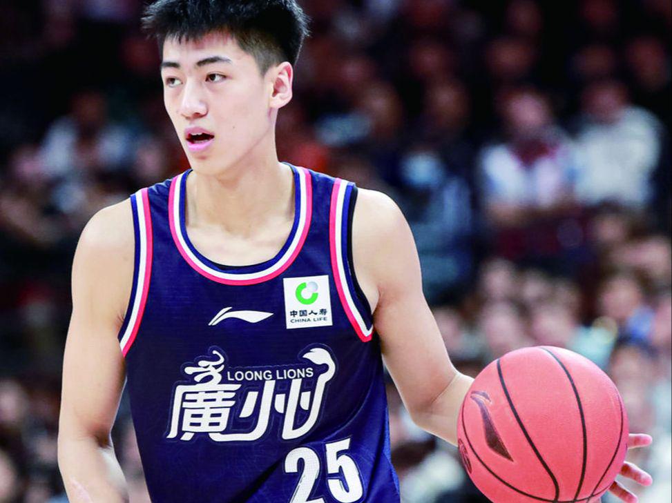 好博体育-曝勇士2026选秀优先内线不补控