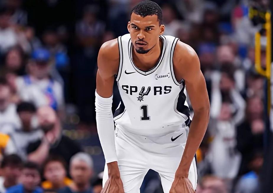 球迷吵翻！乔丹是NBA初代营销大牌，詹姆斯是迭代招牌，真相扎心