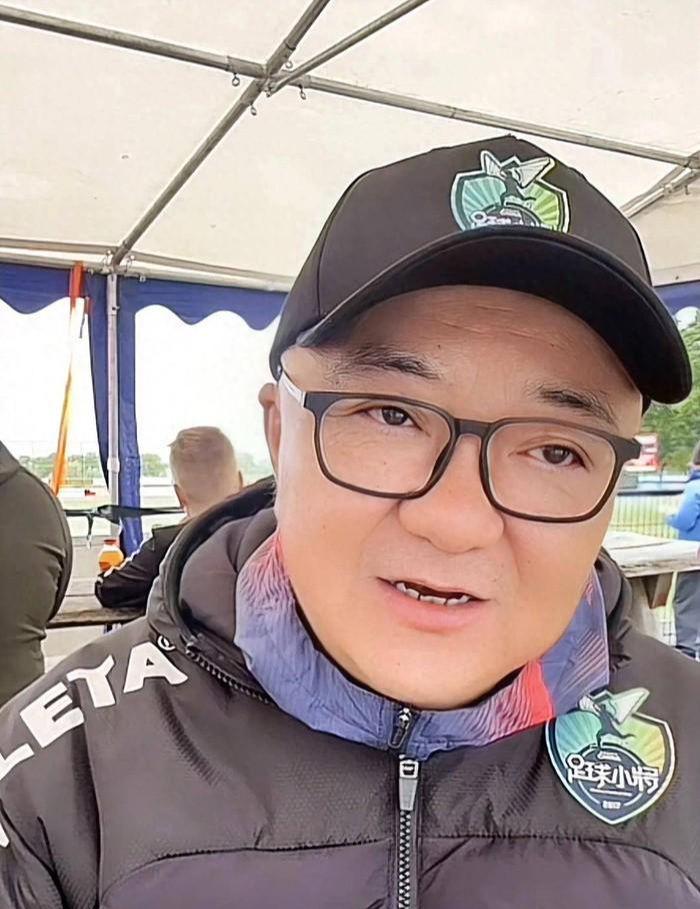 美媒建议老鹰签阿尔瓦拉多