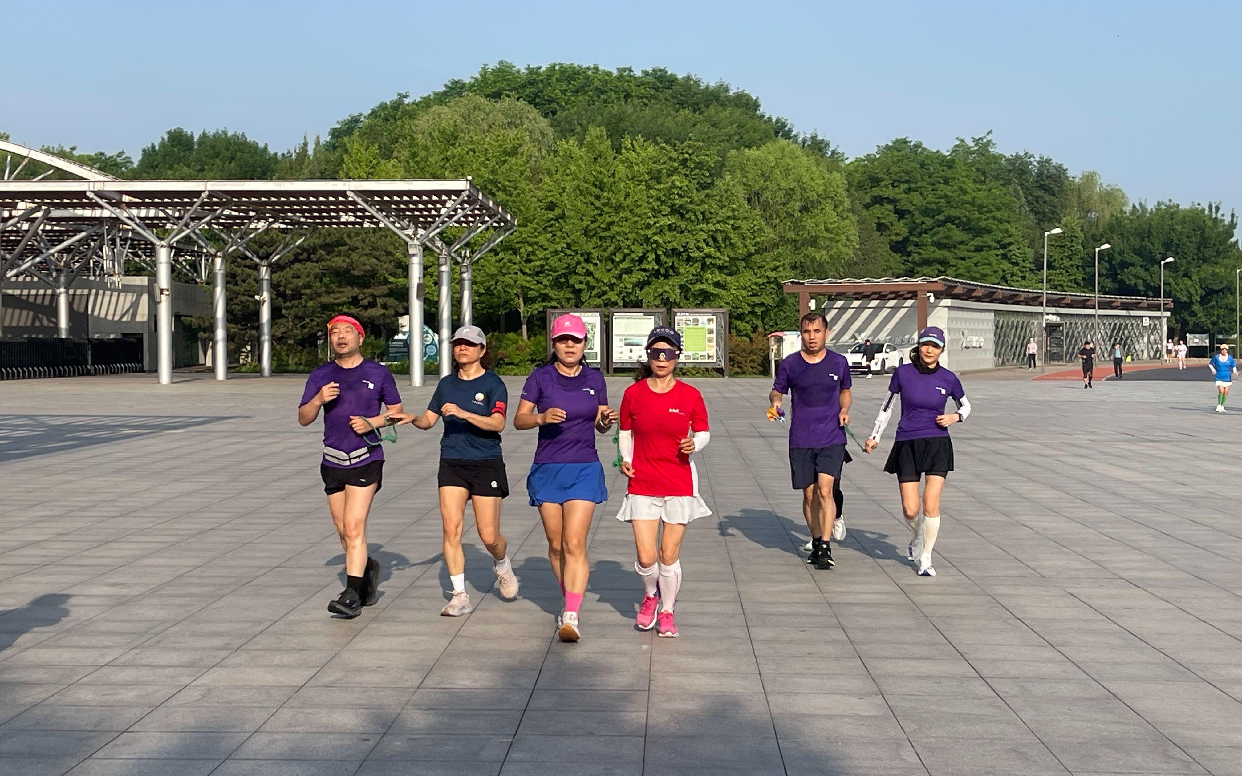 老板神预言全程应验!尼克斯时隔53年圆梦,夺得2026年NBA总冠军